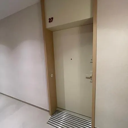 Apt 27 Nadmorski Dwor 아파트 그단스크
